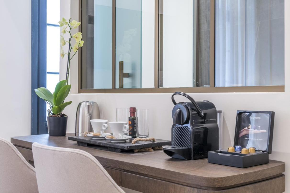 The Residence Aiolou Hotel & Spa Athens Room photo